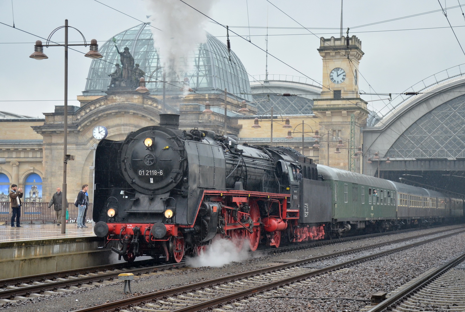 782a